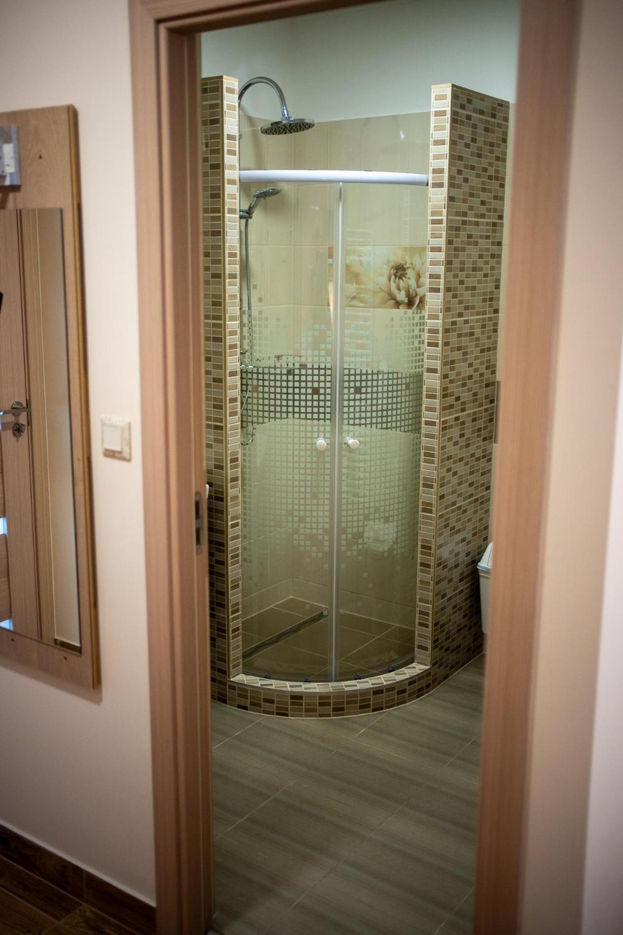 Holiday Apartmanhaz Gyula Ngoại thất bức ảnh