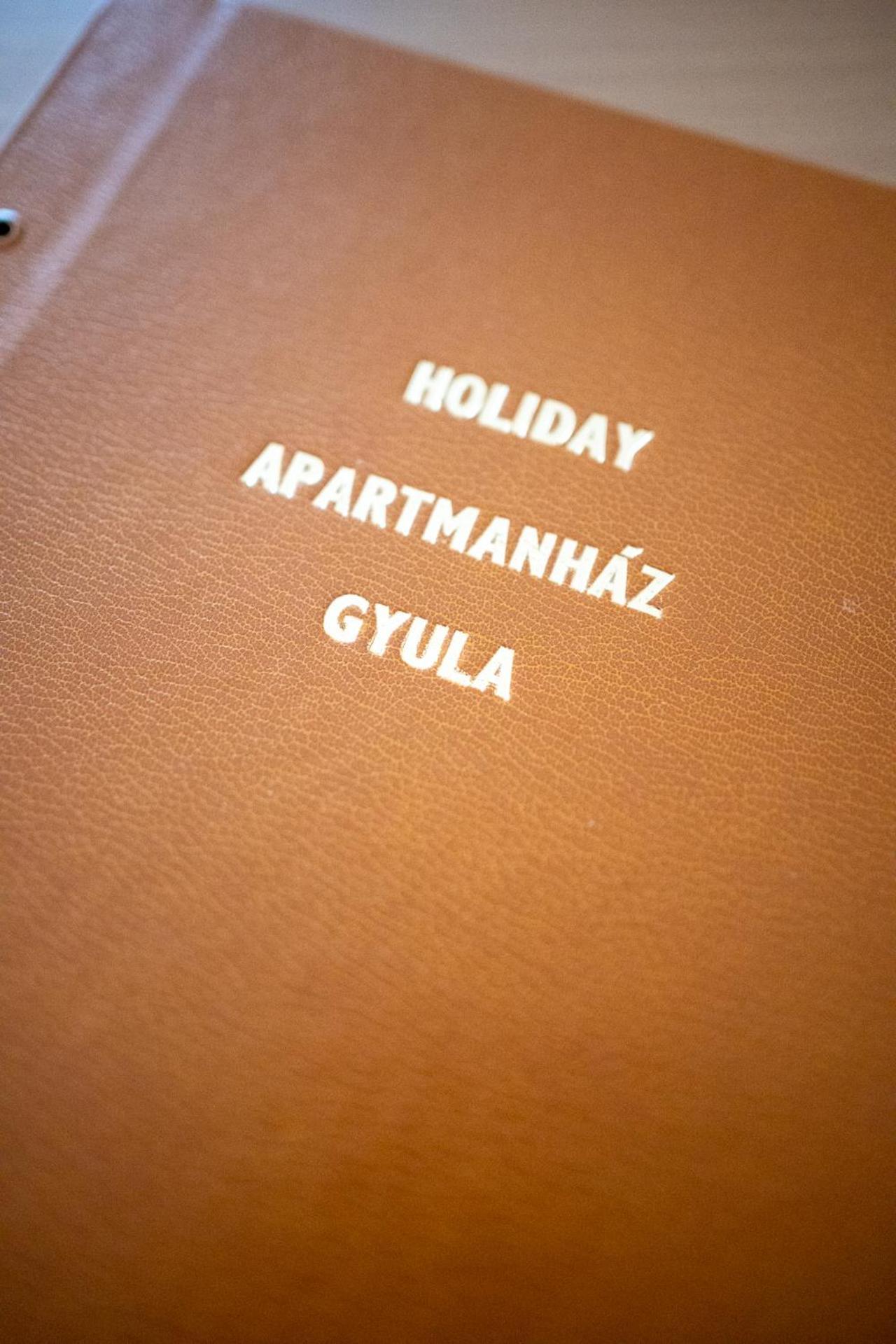Holiday Apartmanhaz Gyula Ngoại thất bức ảnh